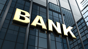 銀行は担保主義で取引実績主義ではありません。